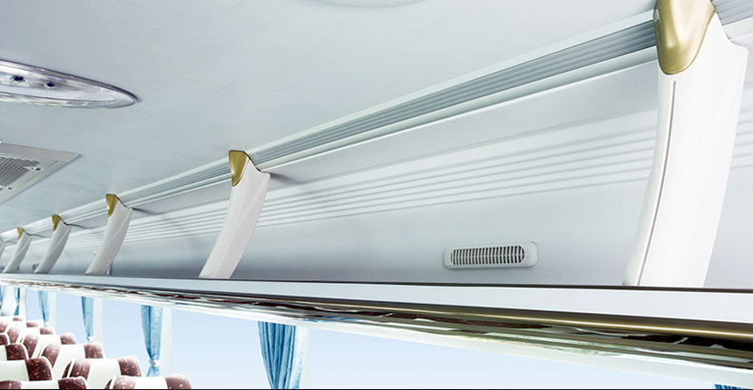 大金龍XMQ6125CY公路客車行李架