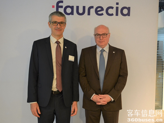 1557195399614524.png f1.png