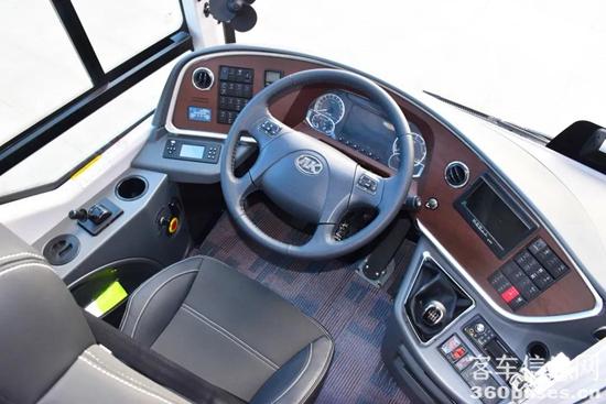 1627003069703067.jpg b4.jpg