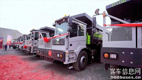 玉柴斬獲中聯(lián)礦機K系列礦用車批量訂單.jpg