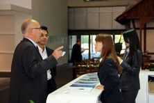 2012�h�Z������܇չ�ϵĽ�����܇