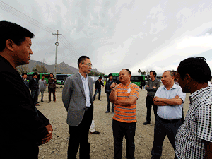 ��ͨ��܇(ch��)�I(l��ng)��(d��o)�c�͑��M(j��n)�н�����ͨ